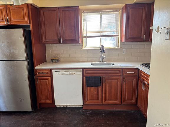 3rd image of 18604 140th Avenue