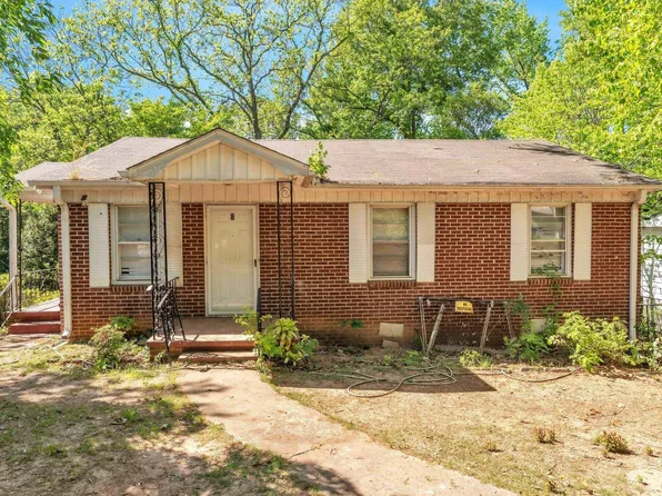 8 Shepard Dr, Greenville, SC 29609
