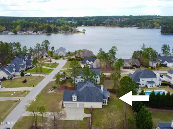 48 Lakewood View, Sanford, NC 27332