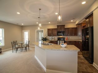 8 Gables East Blvd APT 101, Fishersville, VA 22939