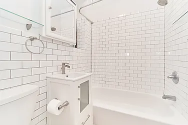 Rented by Living New York