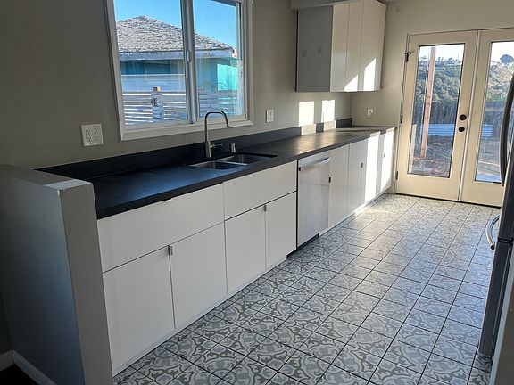 4th image of 5425 Eldridge Ct
