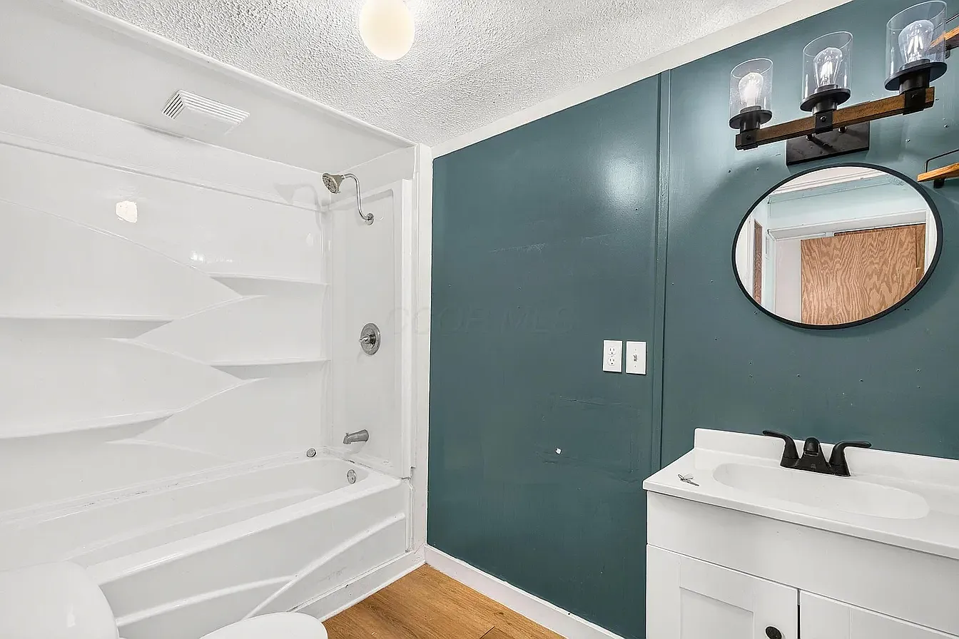 2 bed, 912 sqft, $1,250 — Photo 4