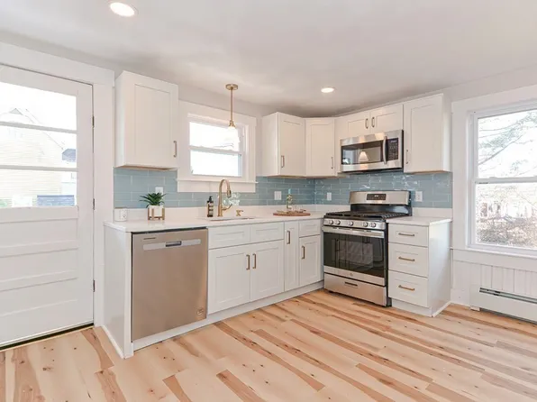 28 Poplar St, Winchendon, MA 01475