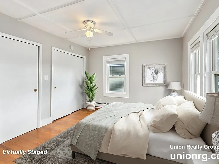 285 Park St #2 — Photo 7