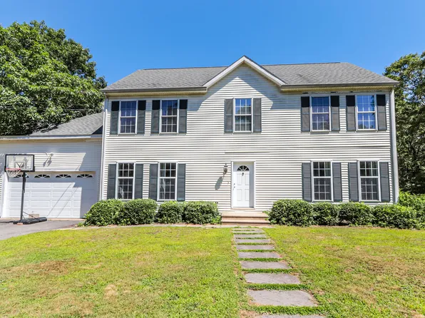 64 Melville Road, South Yarmouth, MA 02664