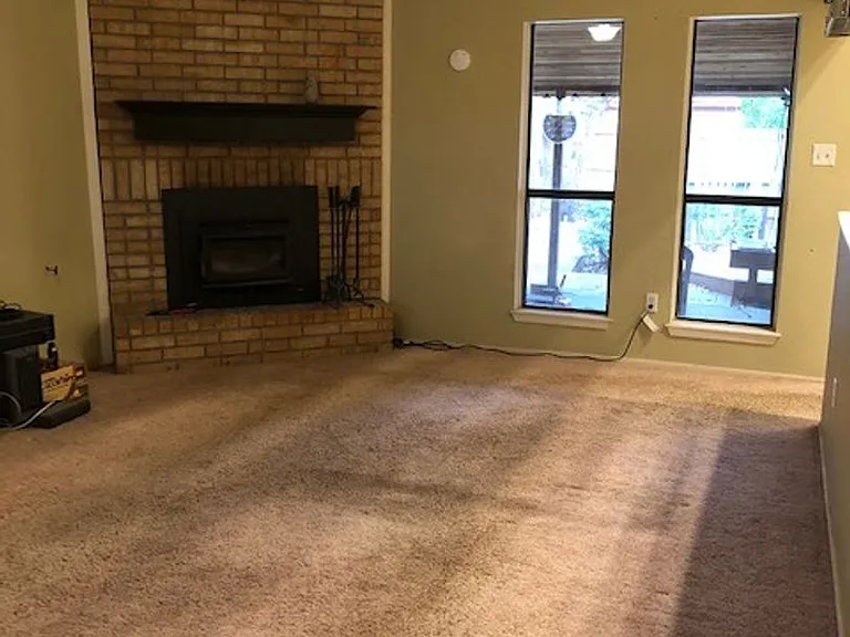 8026 Vita Ct — Photo 2