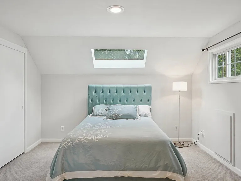20365 SW Newcastle Pl — Photo 15
