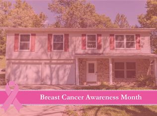 170 Chatham Rd NE, Cedar Rapids, IA 52402