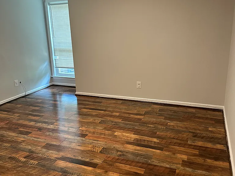 5730 Dockside Dr — Photo 16