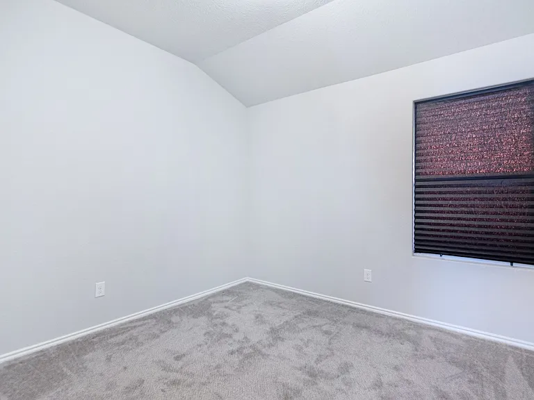 4614 Heathers Cross — Photo 17