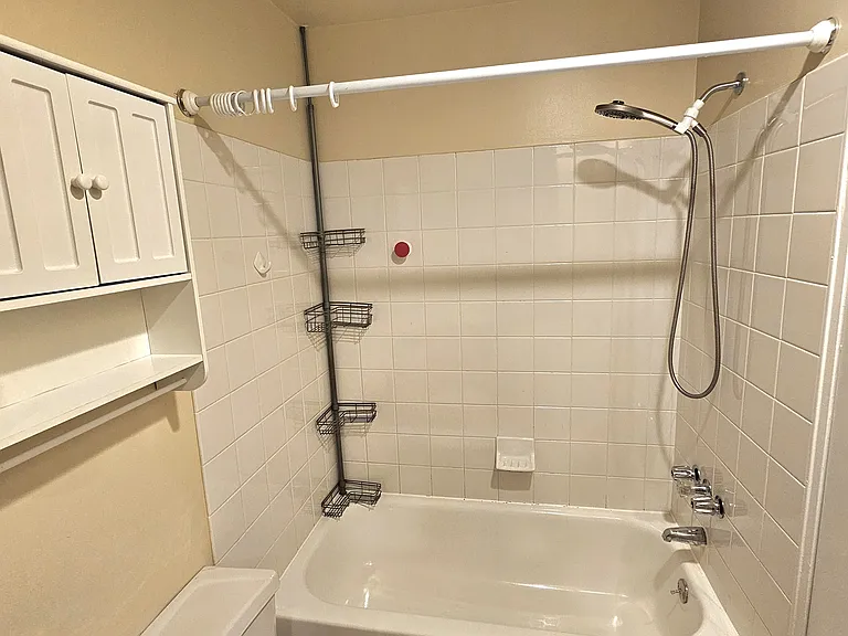 441 Tomlinson Rd #H1 — Photo 24