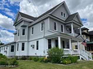 285 N Main St, Gloversville, NY 12078