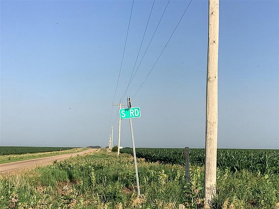 5th image of 74054 South Rd