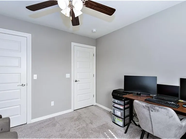 7456 Drury Ave — Photo 18