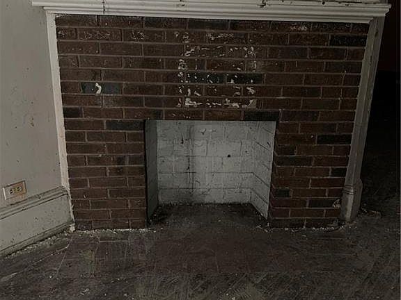 2nd image of 5914 Madison Ave