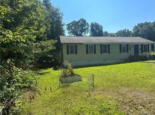17328 Hewlett Rd, Beaverdam, VA 23015