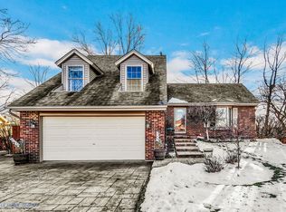 9131 Frances Ln, Orland Park, IL 60462