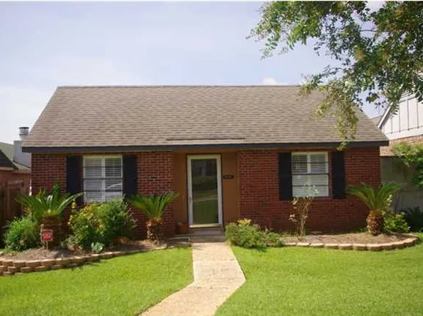 6083 Highland Cir N, Mobile, AL 36608