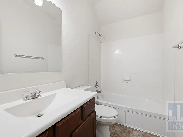 18713 Falcon Pointe Blvd — Photo 27