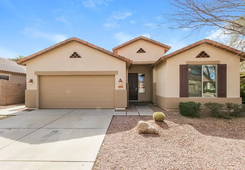 3059 E Merlot St