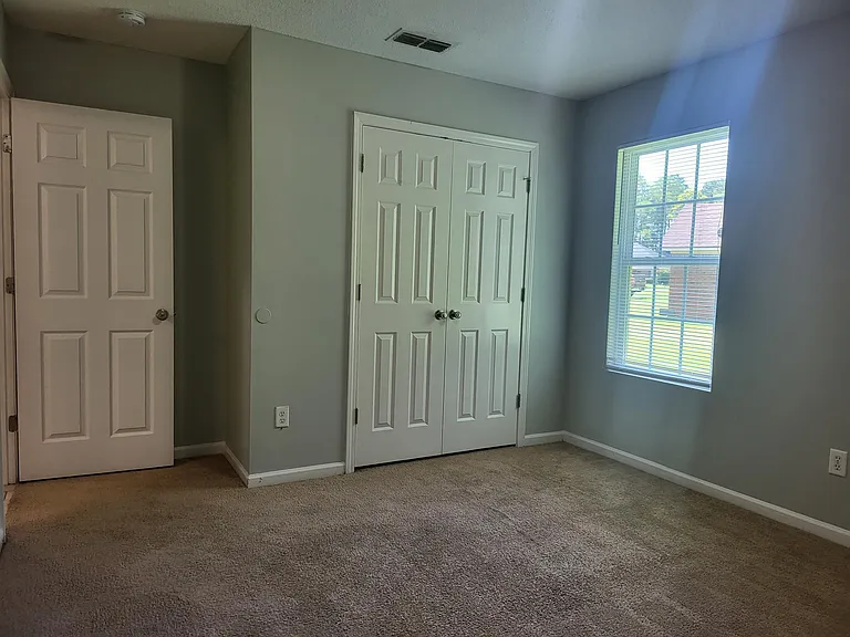 105 Embleton Ct #A — Photo 13