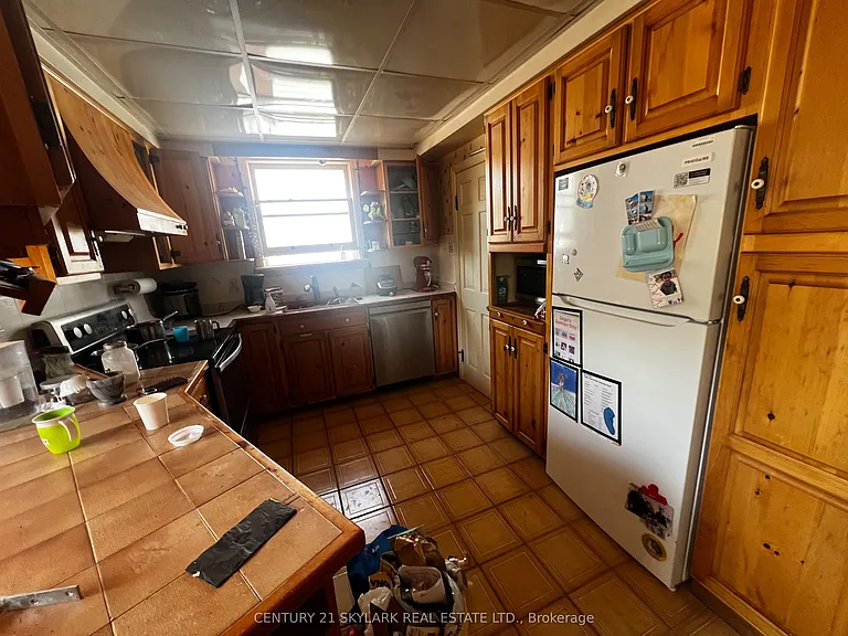 34 Clarence St — Photo 8