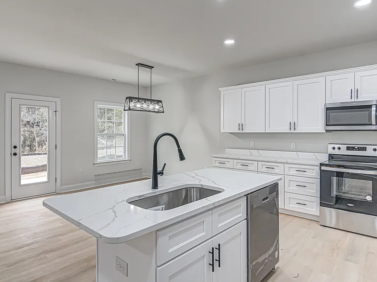 4721 Ridgefall Rd — Photo 8