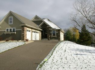 6685 Picha Pl, Eden Prairie, MN 55346