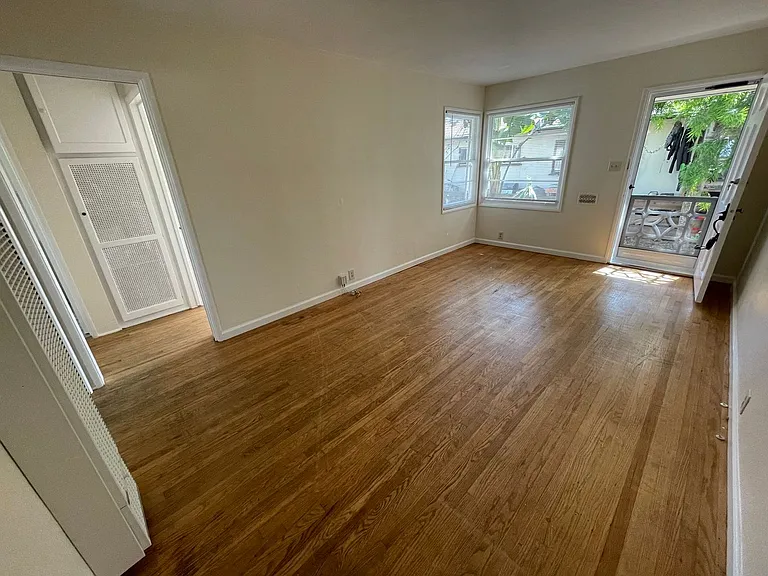4849-4855 Coronado Ave — Photo 2