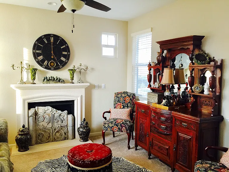 420 N Orinda Ct — Photo 3