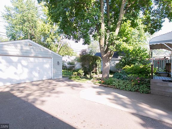 3rd image of 4130 Xenwood Ave S