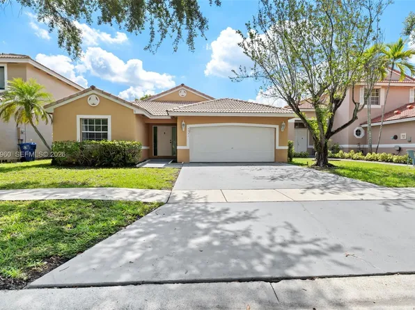 4931 SW 152nd Ave, Miramar, FL 33027