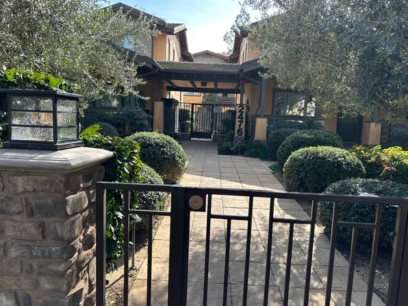 Lamanda Court