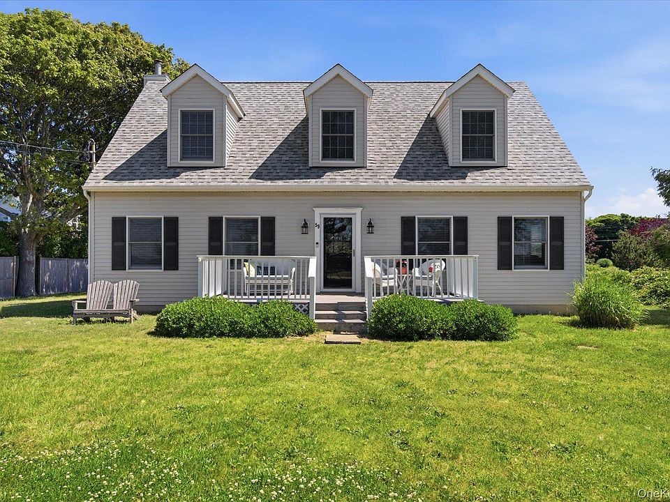 1st image of 59 Peconic Ave