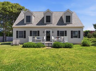 59 Peconic Ave, Shelter Island, NY 11964