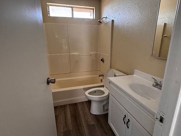 5th image of 1190 Valencia Ave APT D