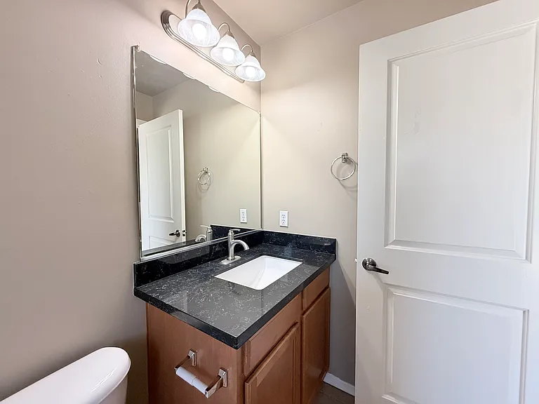 4035 N 28th St #103 — Photo 27