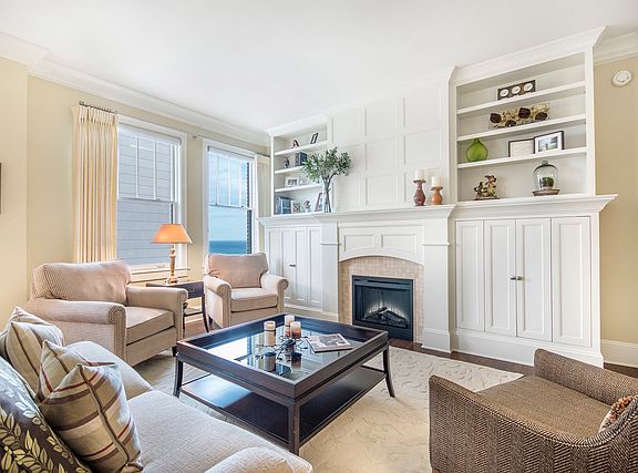 3rd image of 1448 N Lake Shore Dr APT 14B