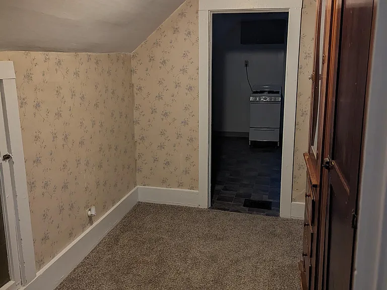 25 Benedict St #3 — Photo 5