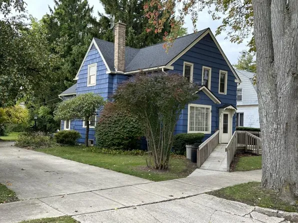 140 W Woodworth St, Bad Axe, MI 48413