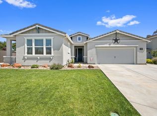 10053 Red Tail Hawk Way, Sacramento, CA
