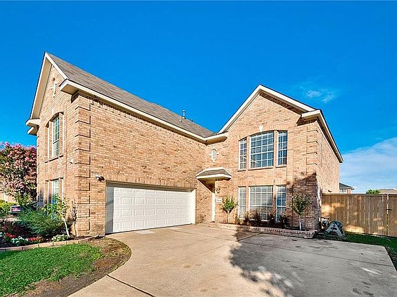 3rd image of 7414 Dartmouth Dr