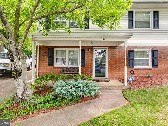 2nd image of 5241 Meckon Ct