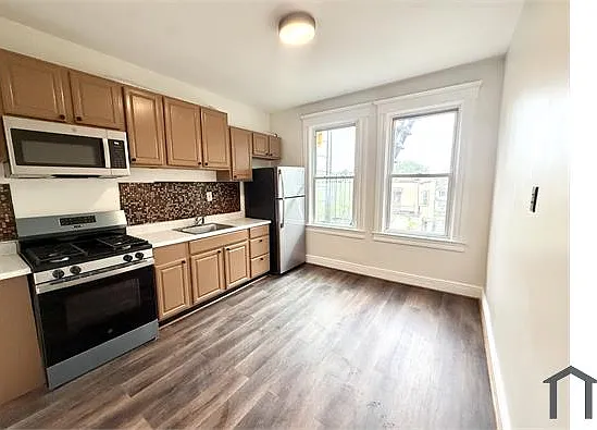 177 Wegman Pkwy #2 — Photo 11