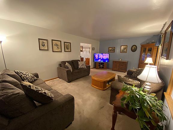 5th image of 1104 Jefferson Ave
