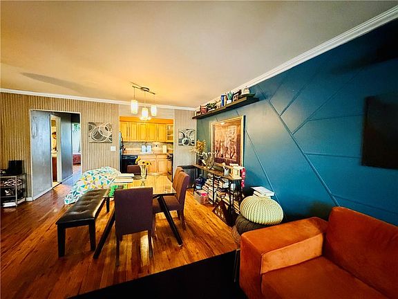 4th image of 819 Hegeman Ave
