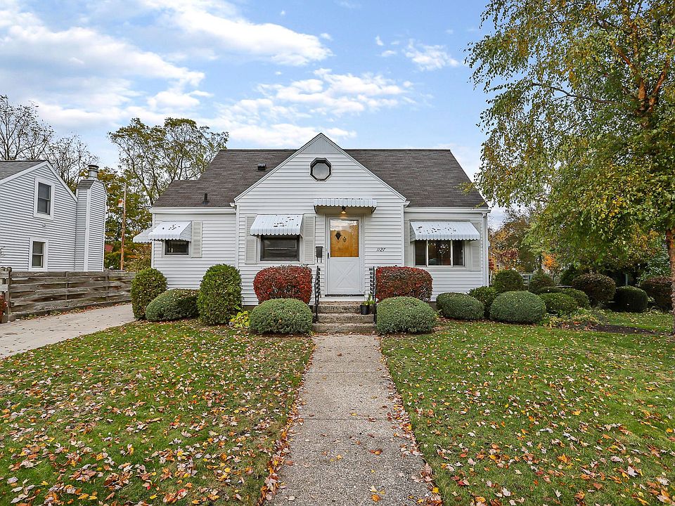 1st image of 1127 Grant Ave