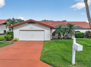 2613 Sunburst Ct, Lake Wales, FL 33898