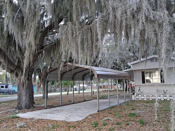 1551 N Oak Park Ave, Avon Park, FL 33825